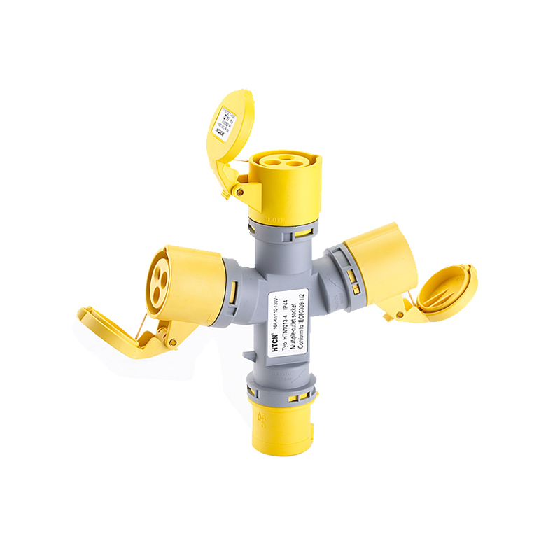 VP34002 - 16A 3PIN 110V 3 WAY SPLITTER IP44